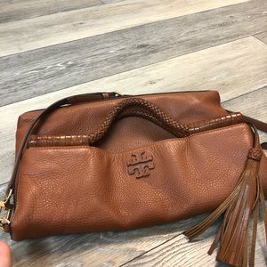 Tory Burch preowned fab condition cross body bag!